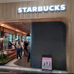 Diseño de local gastronómico – Starbucks – Unicenter shopping